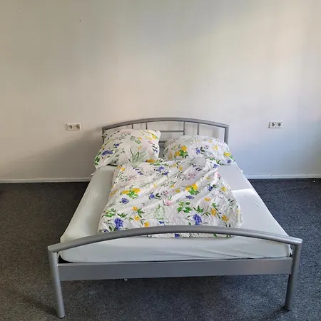 Simple Uebernachtungsmoeglichkeit Apartamento *